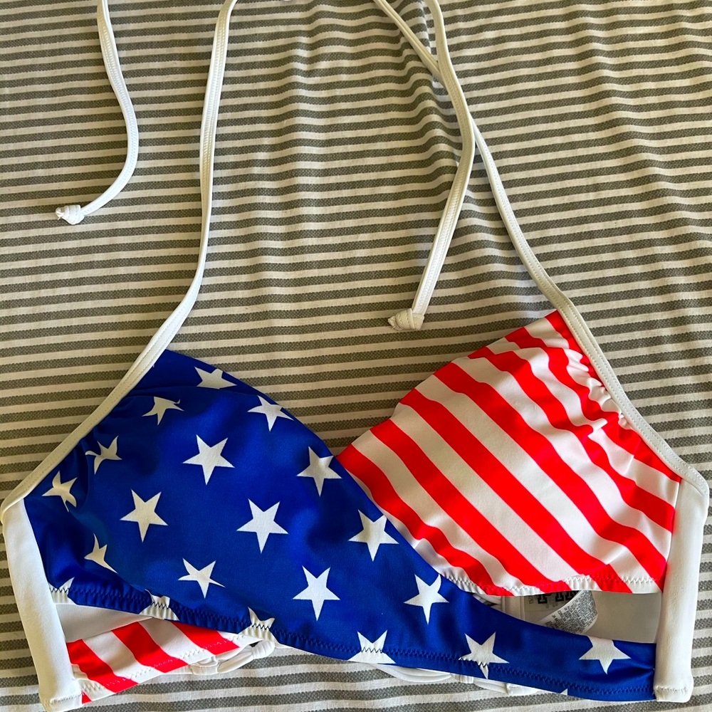 Victoria’s Secret PINK American Flag Bikini Top